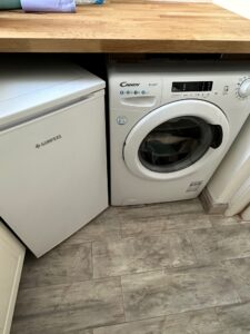 tenerifehause fridge and washing machine